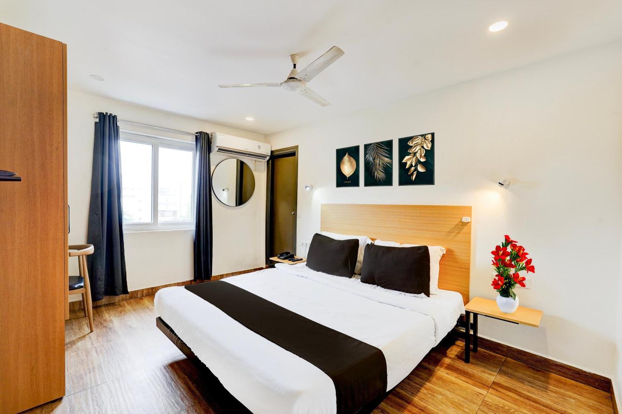 Super Townhouse Tirupati Hotel Exterior foto